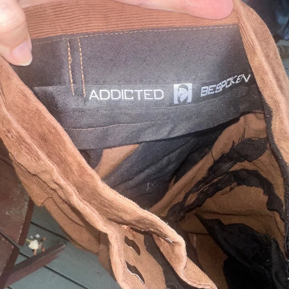 ADDICTED BESPOKEN stylish men